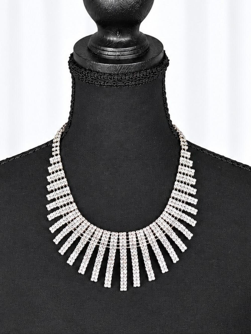š Silver Tone Rhinestone Necklace Earring Bracelet Set Formal Statement - Picture 3 of 7